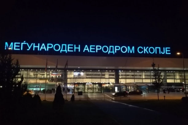 TEŠKA DRAMA IZNAD AERODROMA U SKOPLJU! Dva aviona kruže i ne mogu da slete, dva leta već preusmerena! HITNO SE OGLASILI NADLEŽNI!