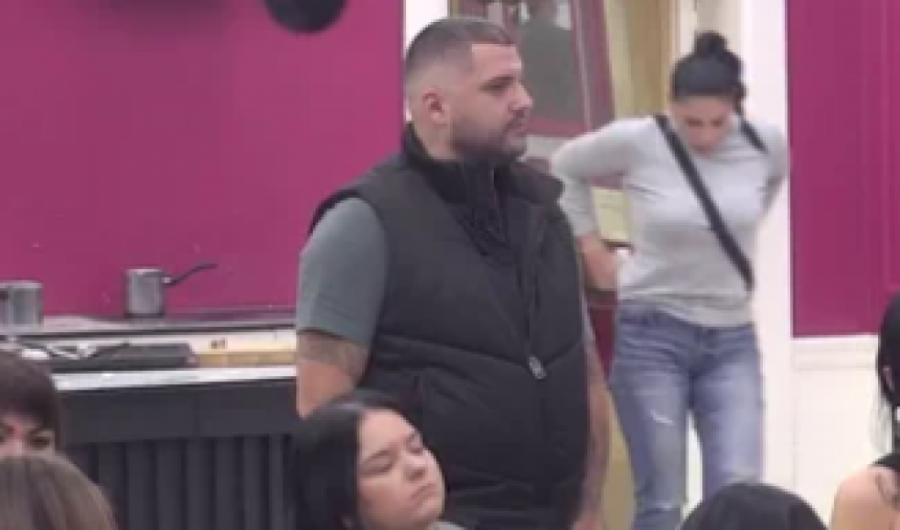 AHMIĆKE RASKRINKANA! Maja Marinković otkrila MRAČNU TAJNU Aneli i Site - OVO budi jezu!