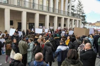 NA ZAPADU SE UČI SVE MANJE, A SVE SE VIŠE VODI POLITIKA! Studenti, umesto amfiteatra i predavanja, biraju BUNT I NEREDE!