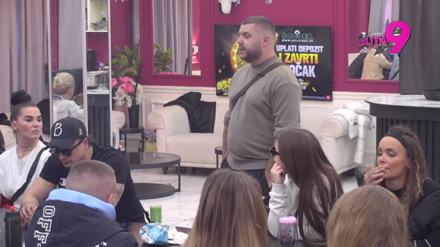 "SHVATIO SAM DA JE MRZIM": Asmin otkrio detalje razgovora sa Aneli - došlo do konačnog SUOČAVANJA!