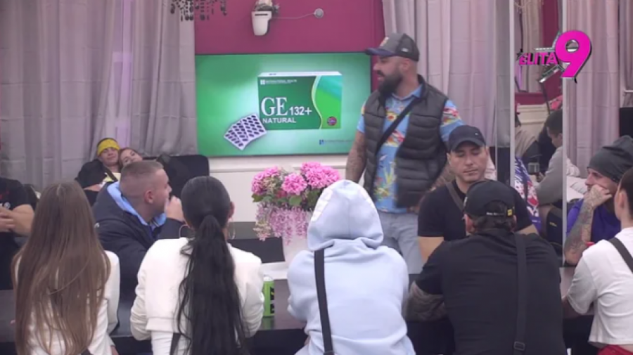 ANITA ILI MAJA?! Luka Vujović doneo ODLUKU, Aneli na aparatima - ovo će promeniti sve!