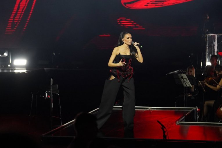 Emina Jahović, drugi koncert