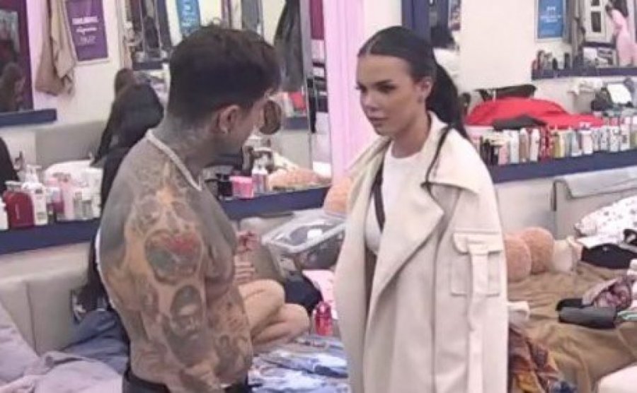 EVO ŠTA JE PRETHODILO FIZIČKOM OBRAČUNU! Otkriven pravi povod ZVERSKOG NAPADA - Bebica DOŽIVEO POMRAČENJE ZBOG JEDNE STVARI! (GALERIJA)