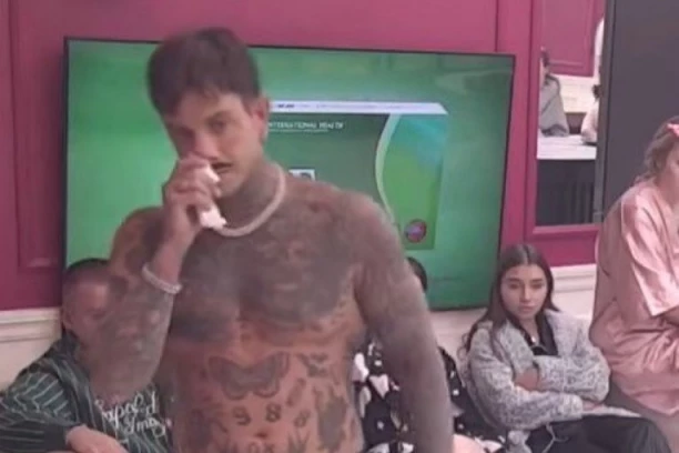 UNAKAŽENI FILIP ĐUKIĆ ZVANIČNO SAOPŠTIO: NAPUŠTA "ELITU 9"!