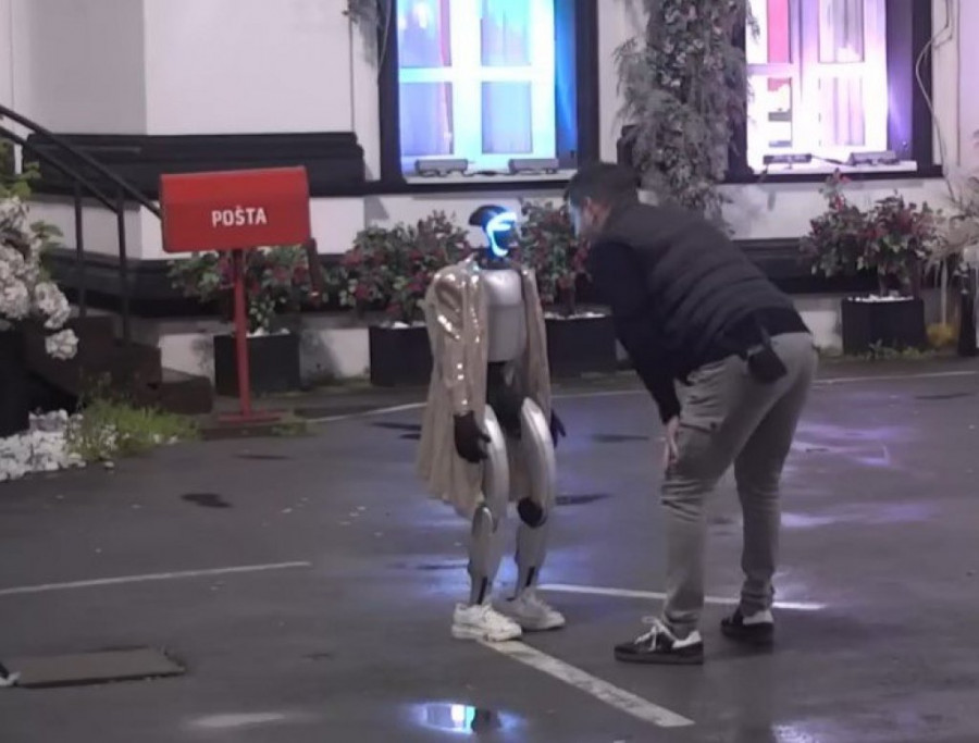 PADA PROSIDBA U "ELITI 9"! Produkcija sve izvela u NAJVEĆOJ TAJNOSTI, takmičar čuvao prsten ZA OVAJ POSEBAN DAN!