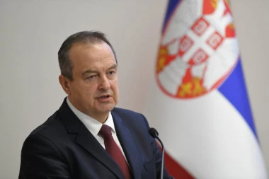 MUP UVEO DVE NOVE ELEKTRONSKE USLUGE! Važno za sve vozače u zemlji! (FOTO, VIDEO)