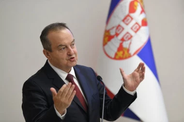 LAKŠA PROVERA SAOBRAĆAJNIH PREKRŠAJA! Puštene u rad nove elektronske usluge MUP