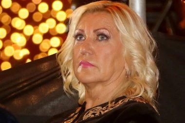 UNUKA MERIME NJEGOMIR U TEŠKOM STANJU, OD NEDELJE NE MOGU DA JOJ SKINU TEMPERATURU: Borba i dalje traje!