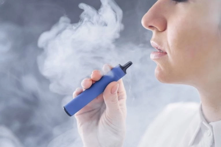 HITNO POVUČENO 25.000 ELEKTRONSKIH CIGARETA SA TRŽIŠTA SRBIJE! Oglasilo se ministarstvo!