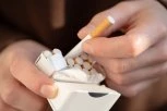 NOVI UDAR OD 1. JANUARA! Cigarete i e-tečnosti DRASTIČNO POSKUPLJUJU! Evo koliko će koštati paklica!