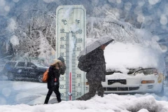 DANAS SNEG - OBUCITE SE TOPLO! Najviša dnevna temperatura 10 stepeni, u Beogradu do 8!