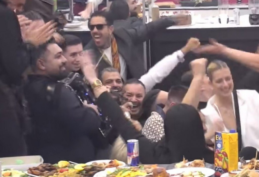 OVO SMO SVI ČEKALI DA VIDIMO, GORE DRUŠTVENE MREŽE! Nakon skandala sa Teodorom i Bebicom Filip Đukić OKRENUO NOVI LIST, FANOVI U TRANSU! (FOTO)