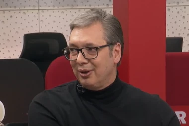 PREDSEDNIK VUČIĆ NAJAVIO TUŽBE: "Tužiću Dejli mejl i Gardijan, angažovaću najskuplje advokate, uzeću im milione za ovo"