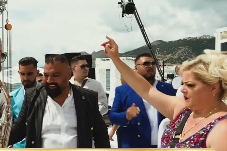 Supruga gazda Mecketa