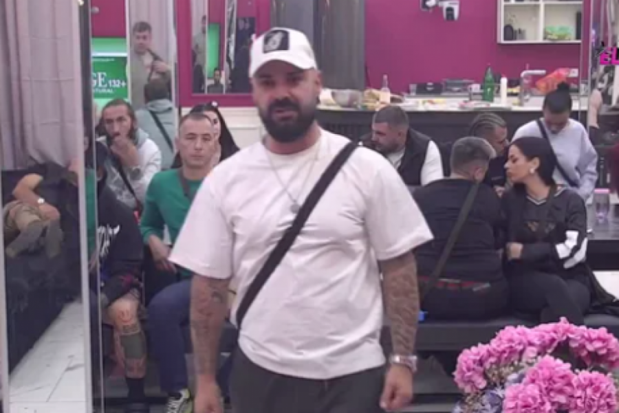 ANELI U LOŠEM STANJU! Uživo u programu samo se PROLOMIO VRISAK, evo šta se desilo!