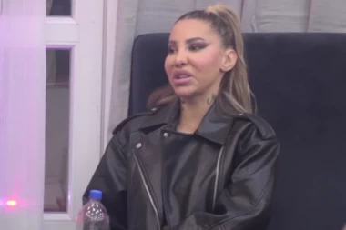 UZNEMIRUJUĆE STANJE! Aneli Ahmić mora HITNO da uradi ANALIZE - pogledajte šta joj se desilo sa telom!