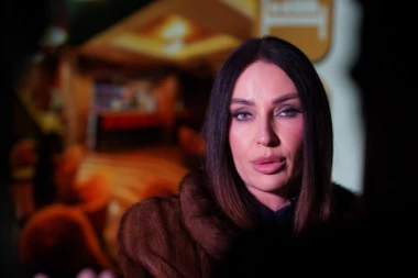 POTRESAN SNIMAK KATARINE ŽIVKOVIĆ! Grca u suzama zbog sina Stefana!