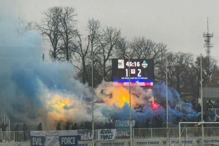 DERBI KOJI JE VREDELO ČEKATI 38 GODINA: Navijačka i fudbalska rapsodija u Srpskoj ligi! (VIDEO)