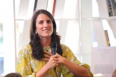 ZLA KOB DOMA KENEDIJEVIH: Umire unuka 35. predsednika SAD - otkrila da ima terminalni rak!