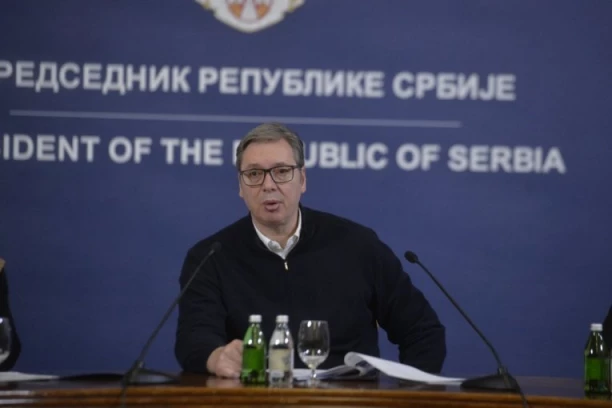 "SRBIJU VOLIM VIŠE OD SVEGA I JEDINO MI JE SRBIJA VAŽNA!" Moćne Vučićeve poruke iz Negotina oduševile građane! (VIDEO)