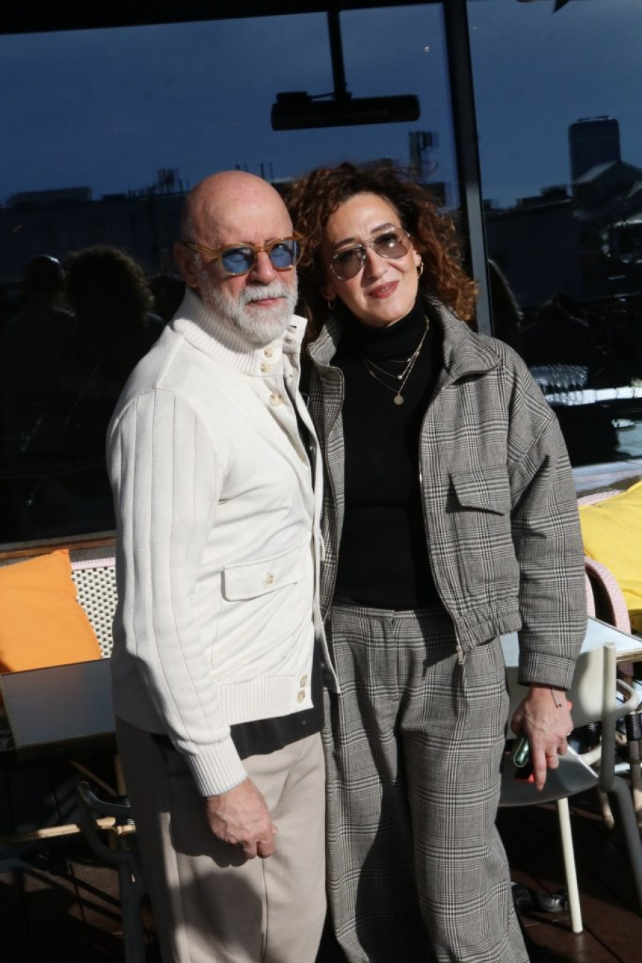 ZBOG HITA ZAMALO RAZVOD: Naša pevačica otkrila istinu iz porodičnog doma, Mina Kostić zakuvala ČORBU! (VIDEO)