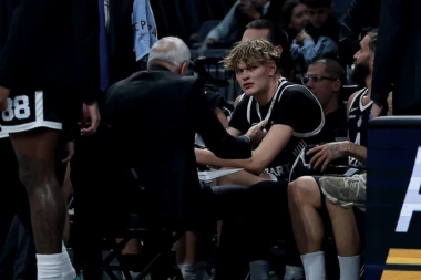 DOK TRAJE FRKA OKO ŽOCA: Oglasio se Mika Murinen i iznervirao grobare!