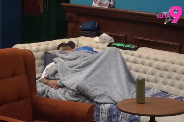 AKCIJA POD POKRIVAČEM NAKON BRUTALNOG OKRŠAJA: Aneli i Luka se srozali na samo dno, ove scene posle žurke zgrozile javnost!