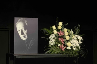 TUGA I JECAJI U BDP! Poslednji oproštaj od voljenog Zorana Đorđevića: Bio je dobar duh ove kuće! (VIDEO)