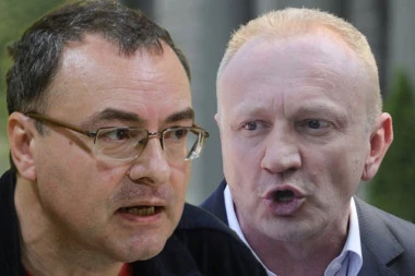 BUKTI RAT MEĐU "GLAVNIM BLOKADERIMA": Jovo Bakić udario na Đilasa, ovaj uzvratio - TOTALNI CIRKUS, PERJE LETI NA SVE STRANE!