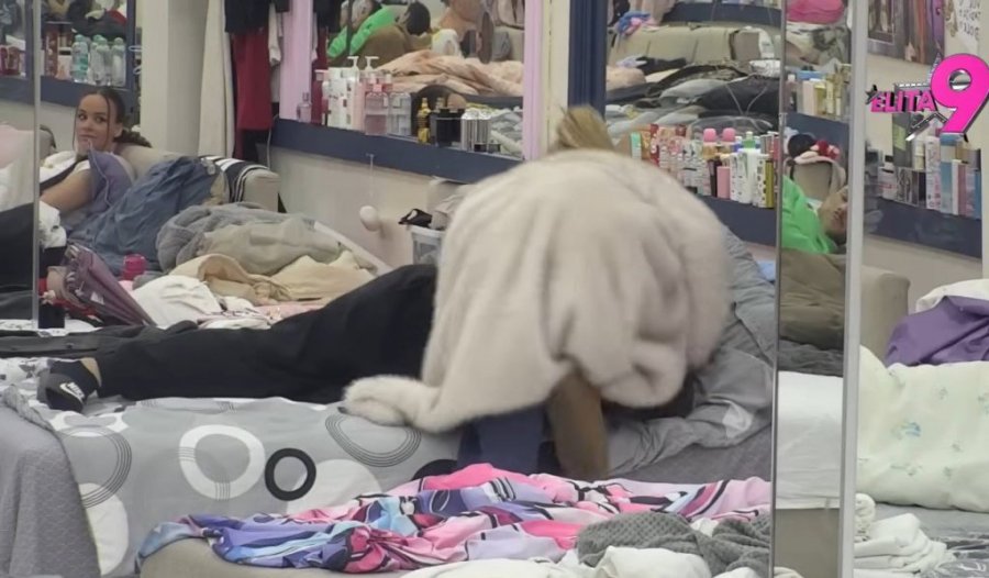 NA KRAJU ZAVRŠILI U KREVETU! Aneli i Asmin obnovili romansu, ovo što su uradili sve je ostavilo bez teksta!