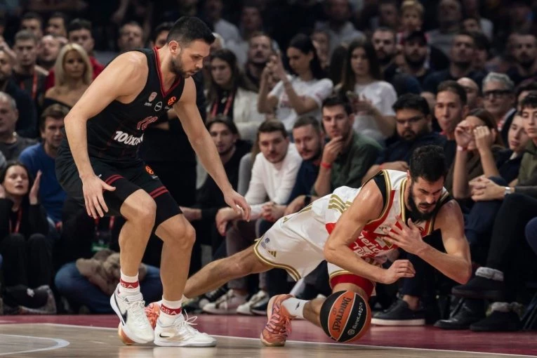 ZVEZDA - BARSELONA: Crveno-beli napadaju novu pobedu u Evroligi, a očekuje nas spektakl u Areni!