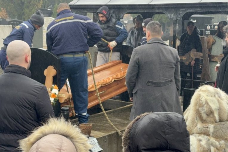 Sahrana Ljiljane Jorgovanović