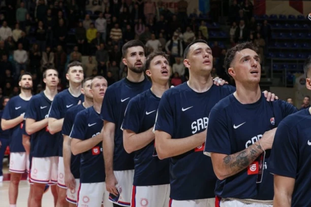 NIJE SAMO KALINIĆ: Još jedan ključan igrač ne igra za Srbiju protiv Turske!