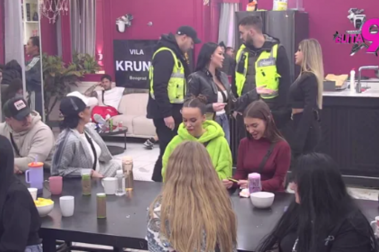 Maja Marinković i Anita Stanojlović