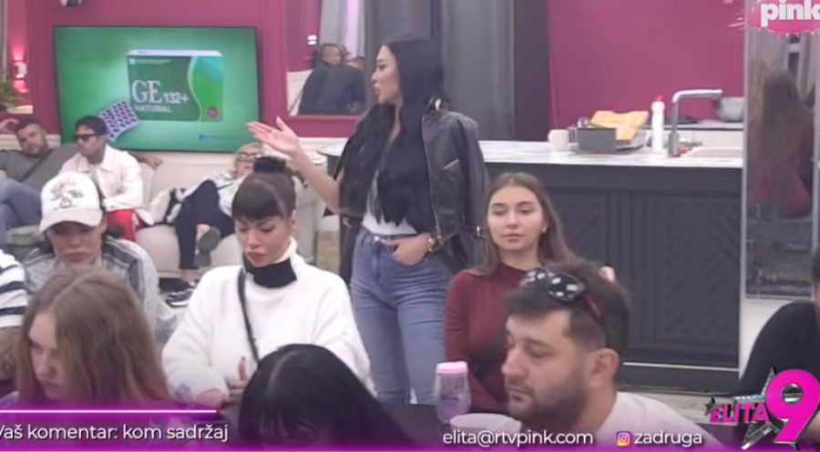 MAJA MARINKOVIĆ DALA ŠUT-KARTU FILIPU UŽIVO U PROGRAMU: Pušten kompromitujući snimak sa Anitom, usledio opšti karambol!