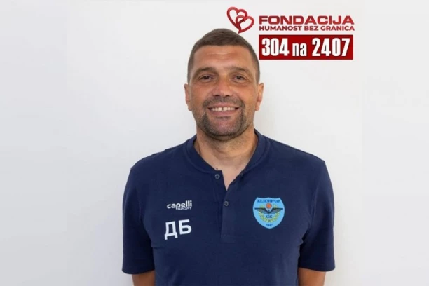 Pomozimo Darku slanjem 304 na 2407