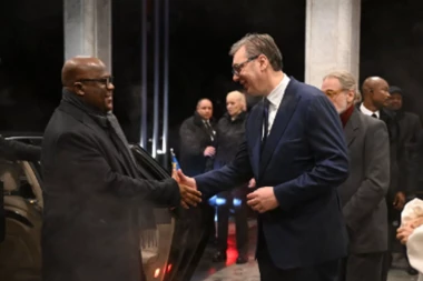 "OSEĆAJTE SE KAO KOD SVOJE KUĆE!" Vučić ugostio predsednika DR Kongo na svečanoj večeri (FOTO)