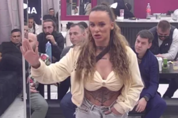 NACIJA ŠOKIRANA! Uživo u programu saopšteno sve - Teodora Delić otkrila ISTINU o Bebičinom OCU!