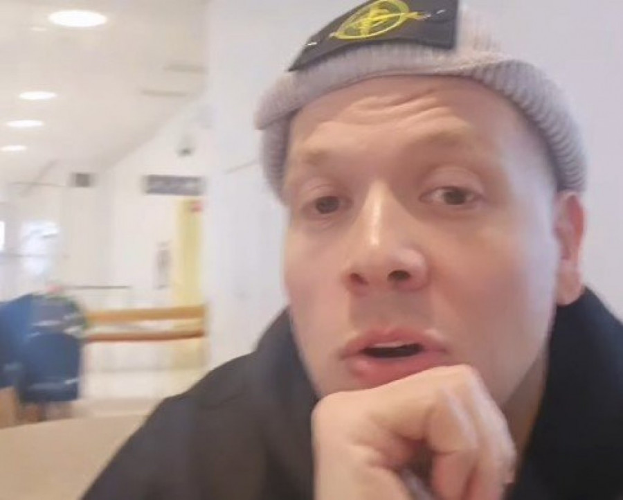 POZNATO STANJE SLOBE RADANOVIĆA! Procurio prvi snimak nakon povratka u Srbiju! (VIDEO)