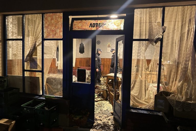 Foto Rina:Kafana Lovac Mionica tuča