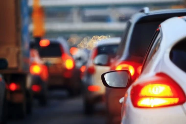 NA OVOM GRANIČNOM PRELAZU SE ČEKA I DO SEDAM SATI! AMSS upozorava na ogromna zadržavanja!