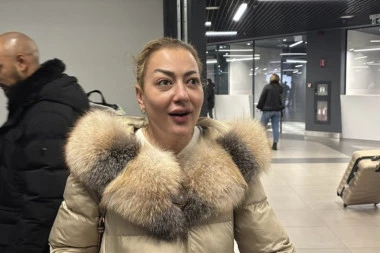 SANDRA REŠIĆ O NASTUPU NA KOM SU VODILI LJUBAV OKO NJE: Otkrila šta bi sada uradila! (VIDEO)
