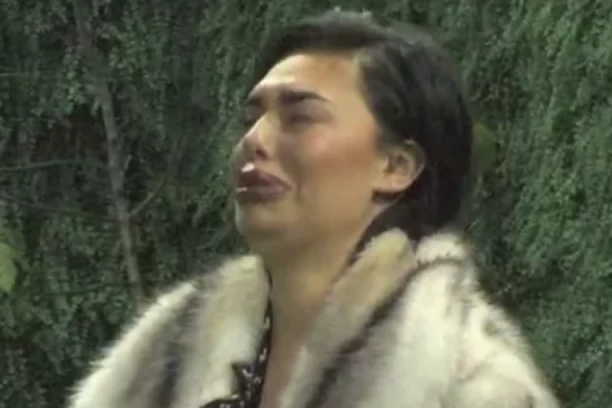 MILIONSKA KAZNA ZA SKANDALOZNO PONAŠANJE! Mina Vrbaški NAPUŠTA ELITU bez prebijene pare?