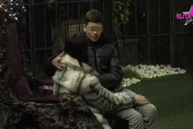 Mina Vrbaški sa bratom