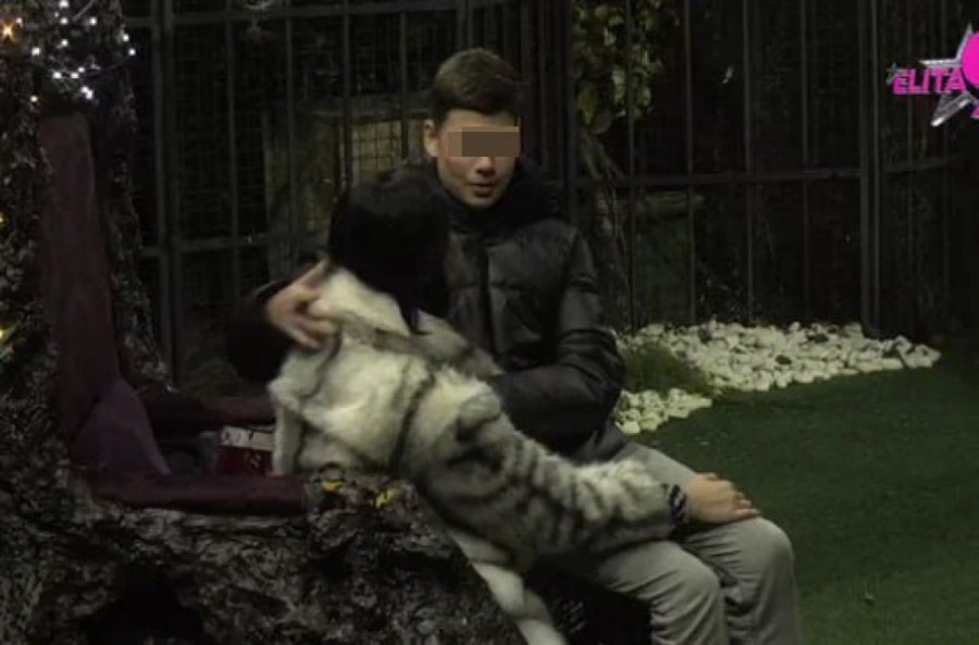 VANREDNA ODLUKA VELIKOG ŠEFA: Vrisak Mine Vrbaški se prolomio "Elitom" kad ga je ugledala na vratima Bele kuće!