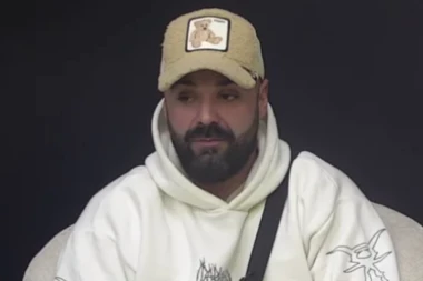 PRETUČEN LUKA VUJOVIĆ, TELO MU U PODLIVIMA: Pogledajte u kakvom je stanju nakon BATINA!