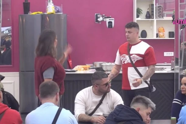 TERZA GAJI EMOCIJE PREMA SOFIJI? Odale ga reakcije, Kačavenda ga rastavila na proste činioce!