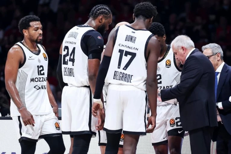 ŽELJKOV POMOĆNI TRENER OTKRIO: Evo ko je bušio Obradovića u Partizanu!