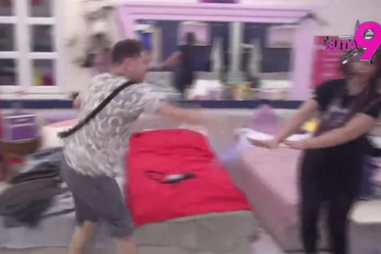 Ivan Marinković napao Miljanu Kulić