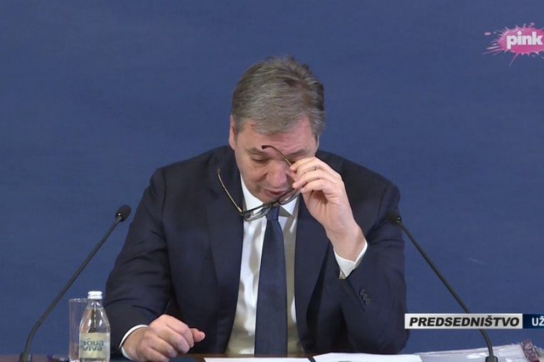 LOŠE VESTI! Svaka poslovna BANKA može da bude UGROŽENA; Vučić: To su ogromni problemi, nerešivi...